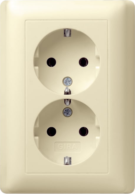 GIRA - GGI078001 PRESA DOP.SCHUKO P.CPL.