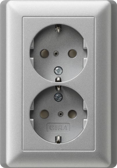 GIRA - GGI078326 DOP.SCHUKO SP + P.CPL. SYSTEM 55 C.ALLUM
