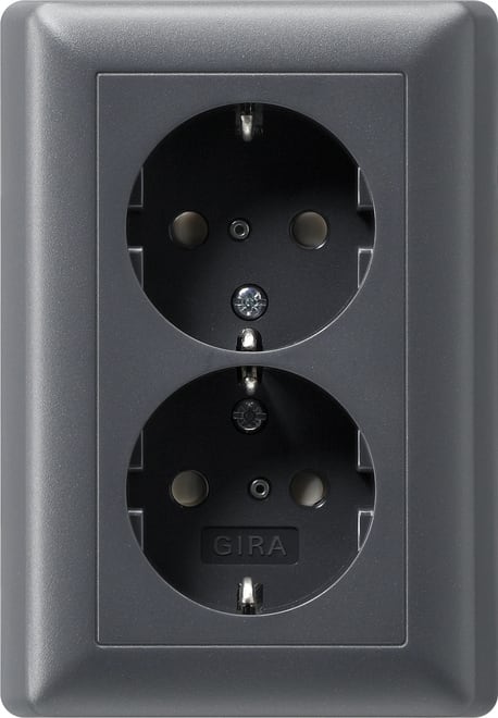 GIRA - GGI078328 PRESA DOP.SCHUKO SP + P.CPL.