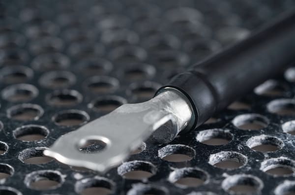 HELLERMANNTYTON Srl - HEE318-60013 TERMORESTRINGENTE COLLA 3:1 NERO 19/6