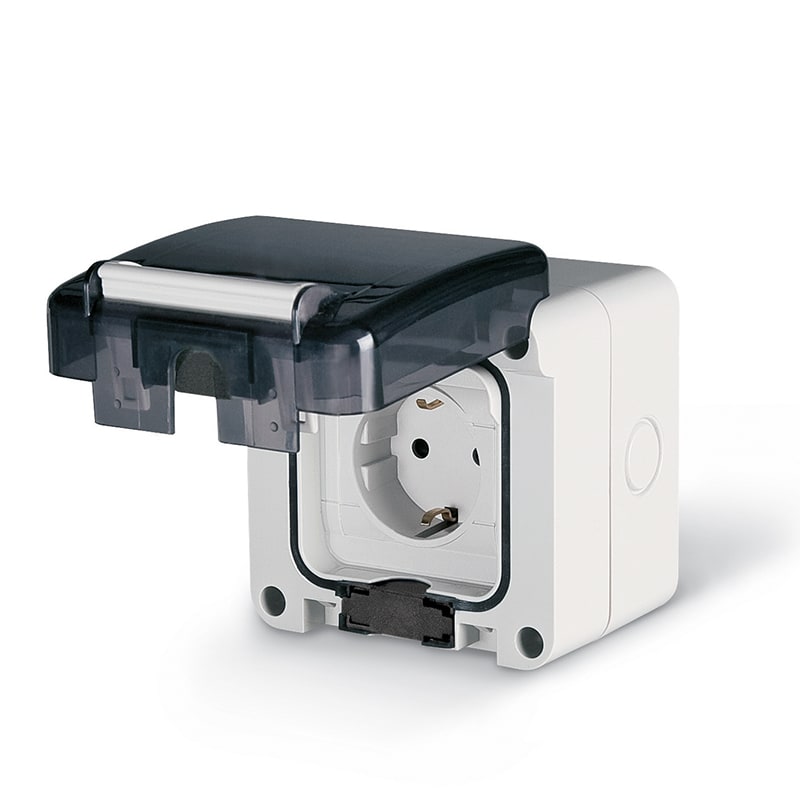 SCAME PARRE SPA - SCA137.6407 PRESA 2P+T 16A TED. C/SHUTTER PARETE