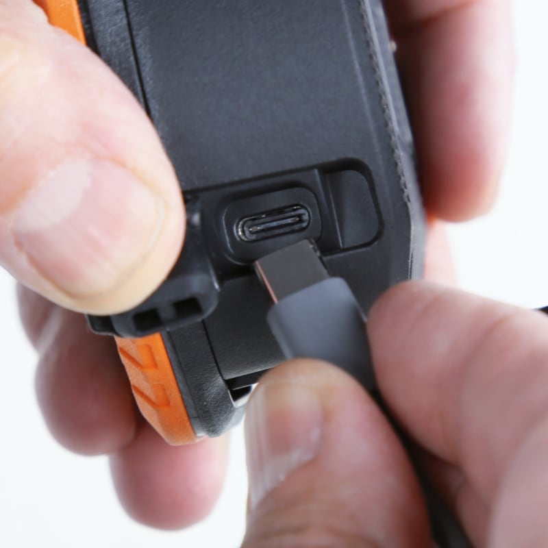 BM SPA - BMM018380080 LAMPADE LED POCKET 800LM RICAR.WIRELESS