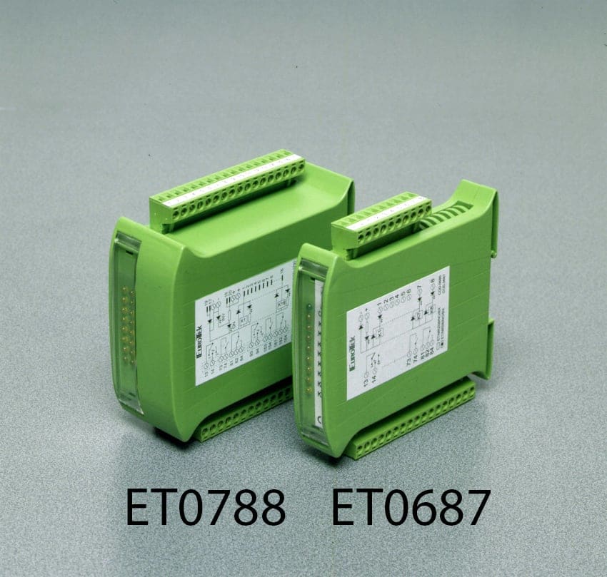 EUROTEK SRL - EOKET0687 ET-MR08/NO/BX/N 8RELAY BOX UNIVERSALE