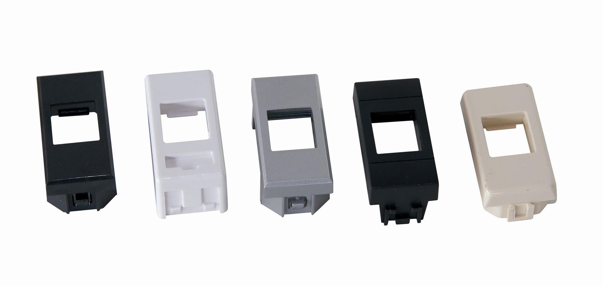 QUBIX SPA - QBX2004100 ADATTATORE CCS ABB MYLOS NERO