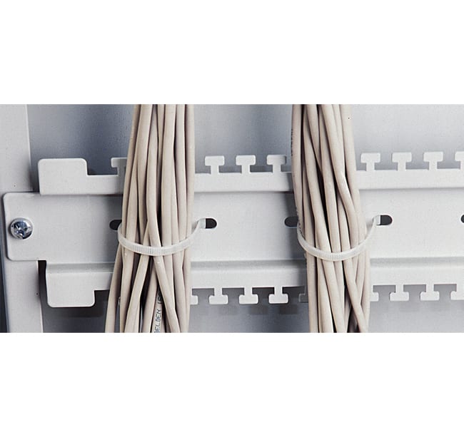 QUBIX SPA - QBX2011152 TRAVERSA FISSAGGIO CAVI L990 SV