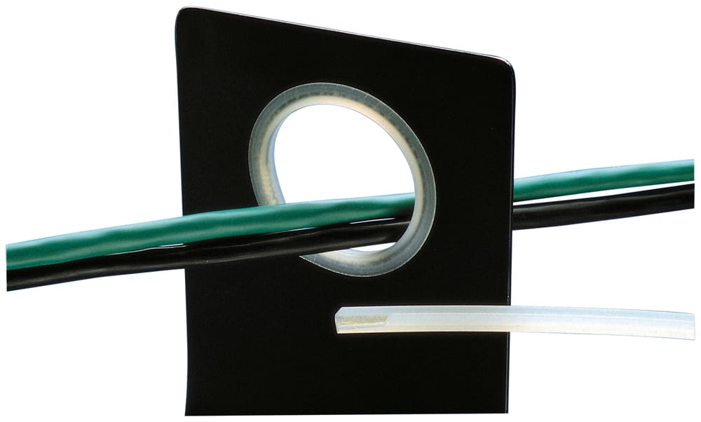 PANDUIT - PANGES99F-A-C IL PROFILO SALVACAVO IN POLIETILENE A PA