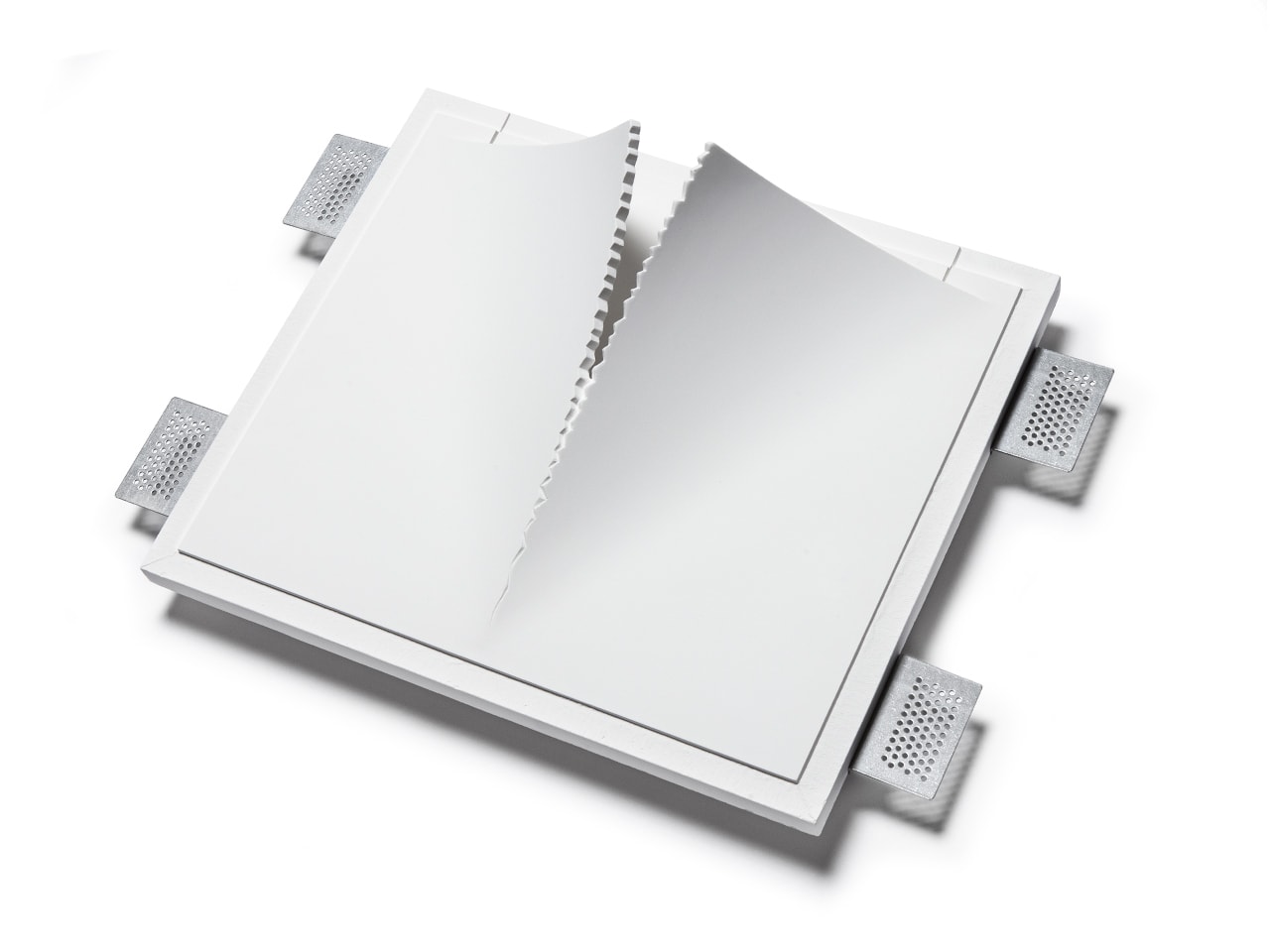 BELFIORE SRL - NVT2371A-3008 Lampada in CRISTALY con parte elettrica a LED a incasso a parete dal design minimale con luce diretta verso l’alto.