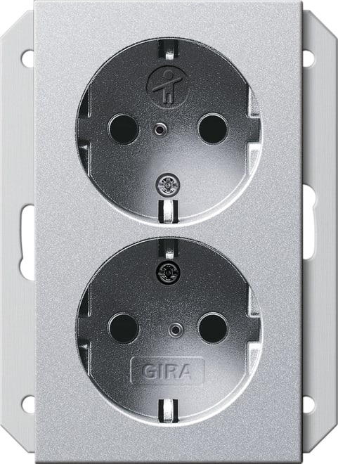 GIRA - GGI273526 PRESA DOP.SCHUKO SP P. SCAT.IN 1,5-M