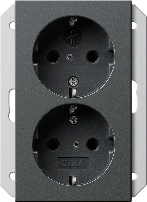 GIRA - GGI273528 PRESA DOP.SCHUKO SP P. SCAT.IN 1,5-M