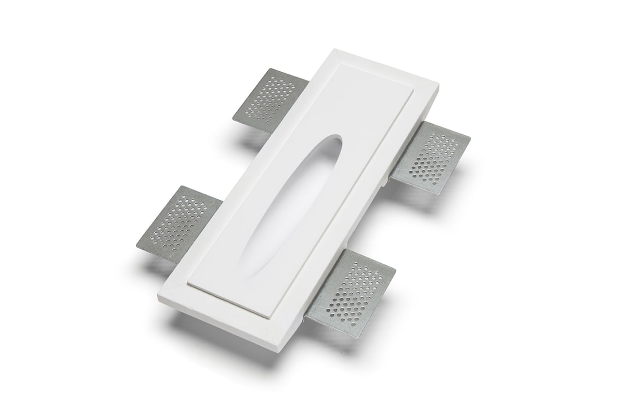 BELFIORE SRL - NVT4204B-2700 Faretto segnapasso in CRISTALY con incavo ovale allungato, elegante e moderno.