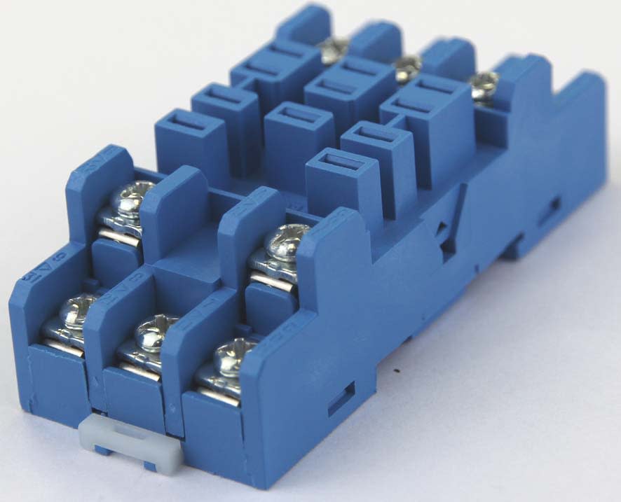 FINDER SPA - FIN92431SMA ZOCCOLO CON MORSETTI A PIASTRINA 2/3P S.