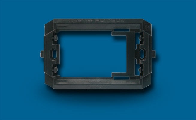 AERTECNICA SPA - ATNNA684 SUPPORTO ADATT.PLACCA GEWISS GRIGIO SCUR