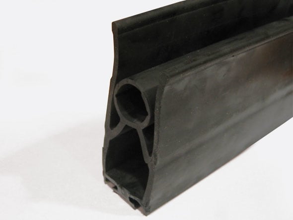 BFT - BFT2600808 BAR C BA PROFILO GOMMA VENTIMIGLIA L=4MT