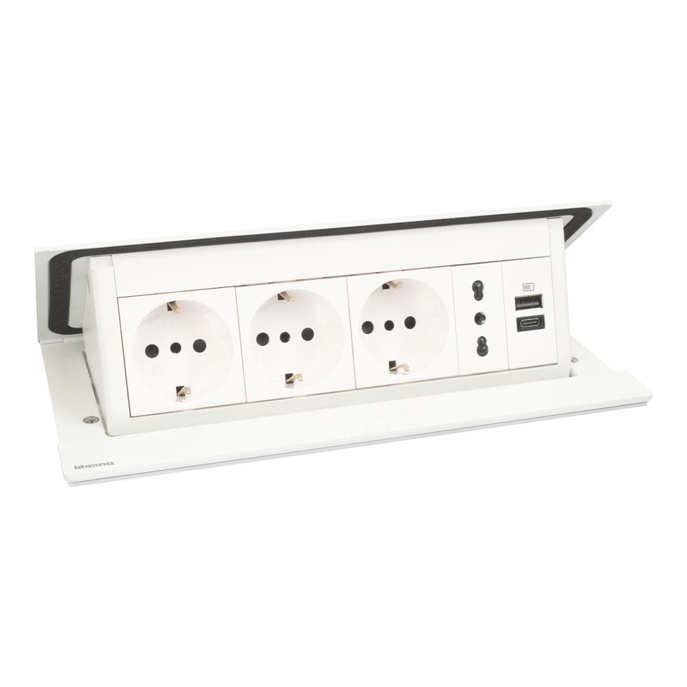 BTICINO - BTI150482NW INCARA - POP-UP 3XP30 + P17/11 + USB A+C