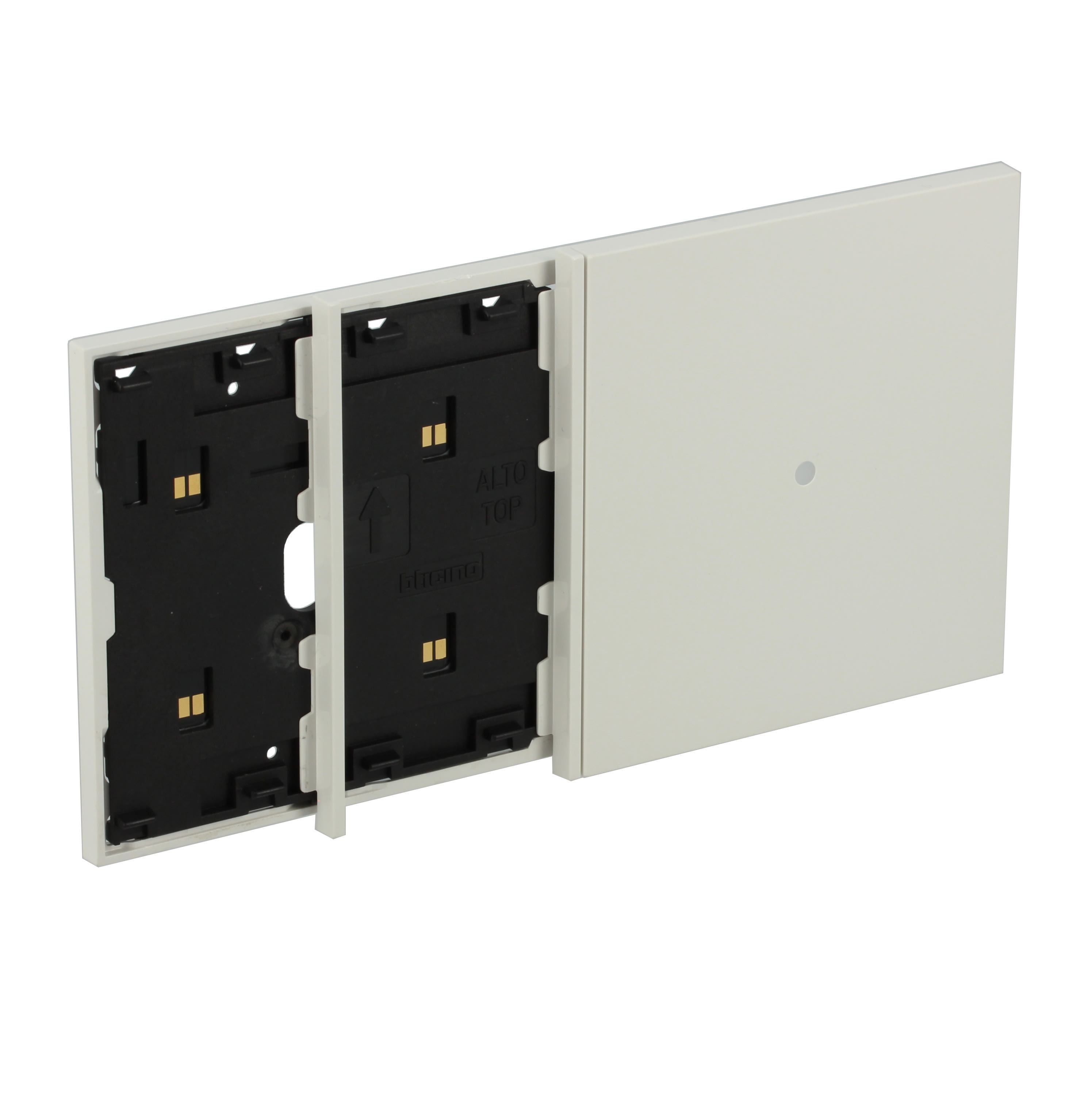 BTICINO - BTIKW8104M24 L.NOW - FRAME 4M BIANCO MOSTR LETTORE TR