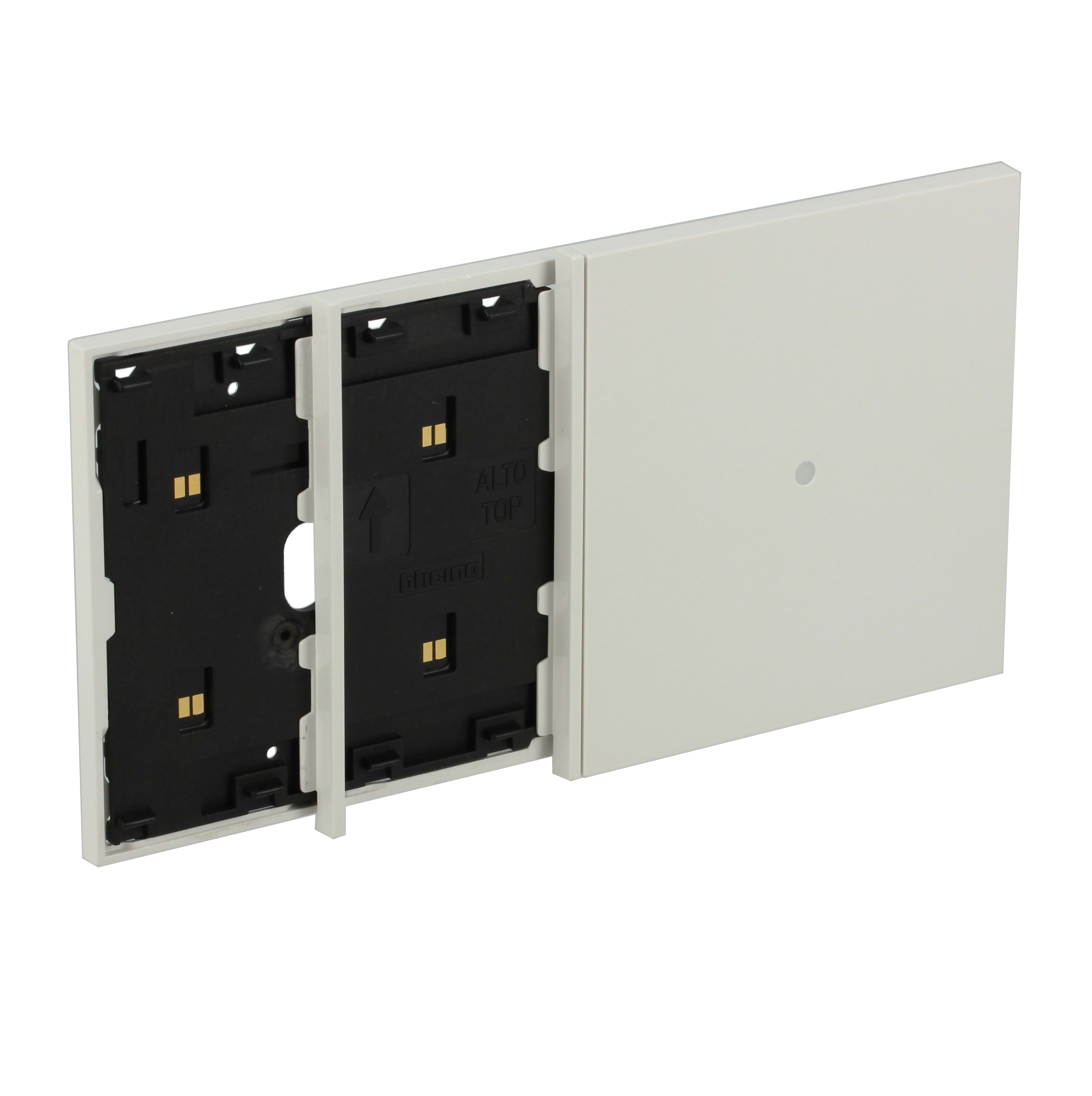 BTICINO - BTIKW8104M24 L.NOW - FRAME 4M BIANCO MOSTR LETTORE TR