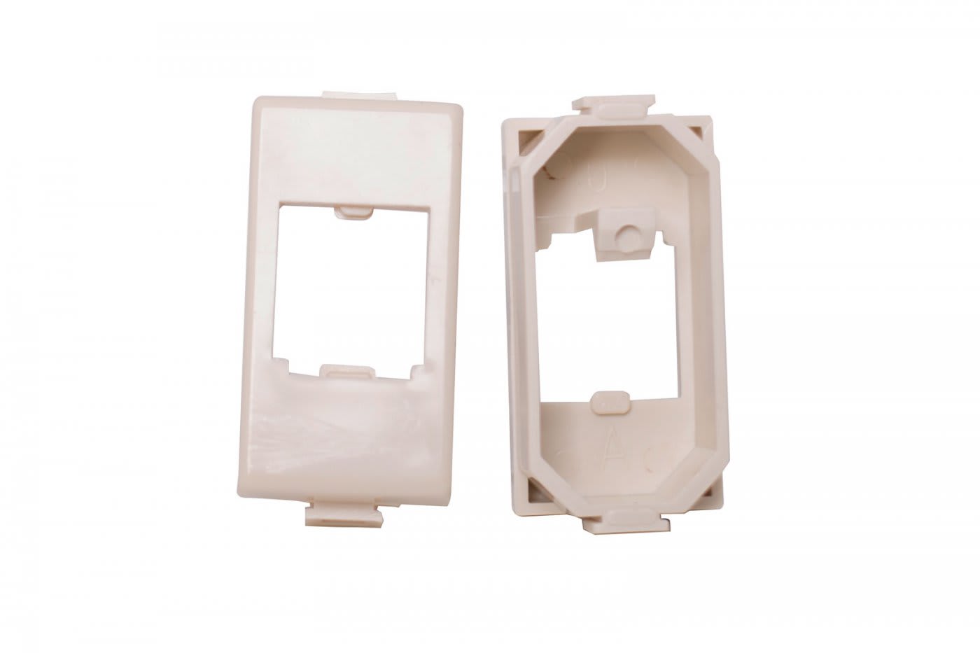 ADMK ITALIA SRLS - ADMBT 3887 ADATTATORE MINI-COM COMPATIBILE B-TICIN