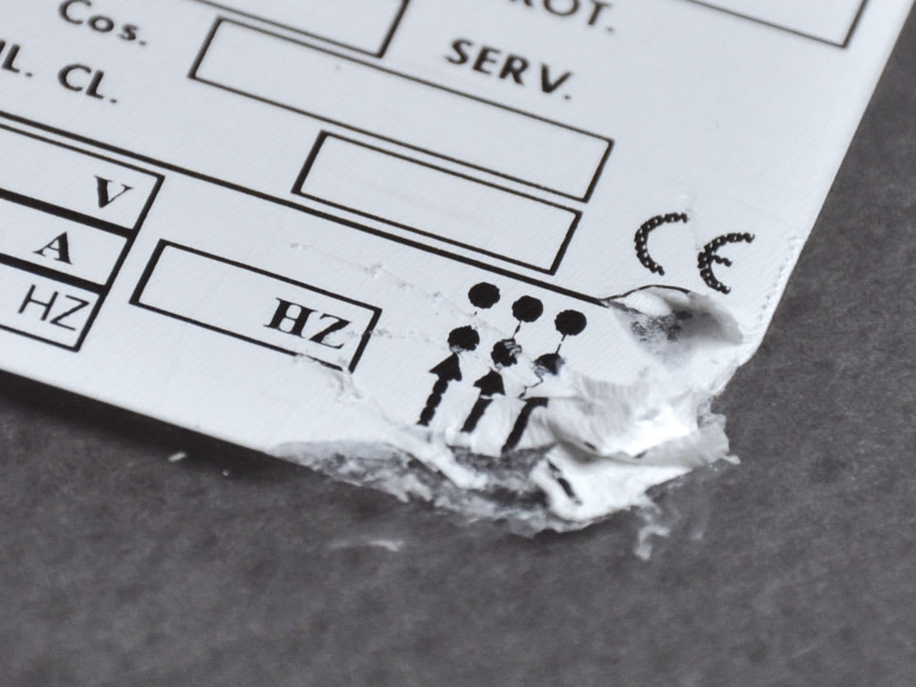 CEMBRE SPA - CEM29906 ETICHETTE ADESIVE DI SICUREZZA, IN FILM ANTIMANOMISSIONE "CHECKER BOARD", PREFUSTELLATE