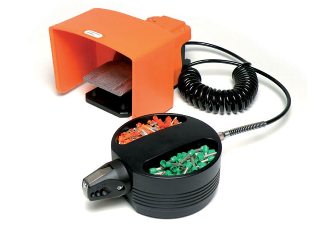 CEMBRE SPA - CEMPNB-7KE-T UTENS.PNEUM.DA TAVOLO X CONN.ISOL.4-10MM