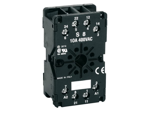 LOVATO - LOV31S8 ZOCCOLO 8 POLI