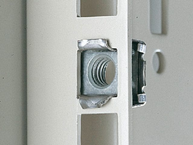 RITTAL SPA - RIT2094500 EL 50 DADI A GABBIA M5 SENZA CONTATTO