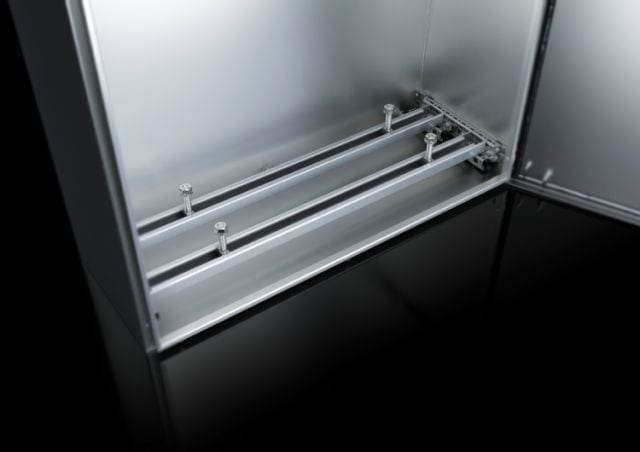 RITTAL SPA - RIT8617810 VX SBARRE PORTANTI 48X26 800MM-2P- 2 PZ
