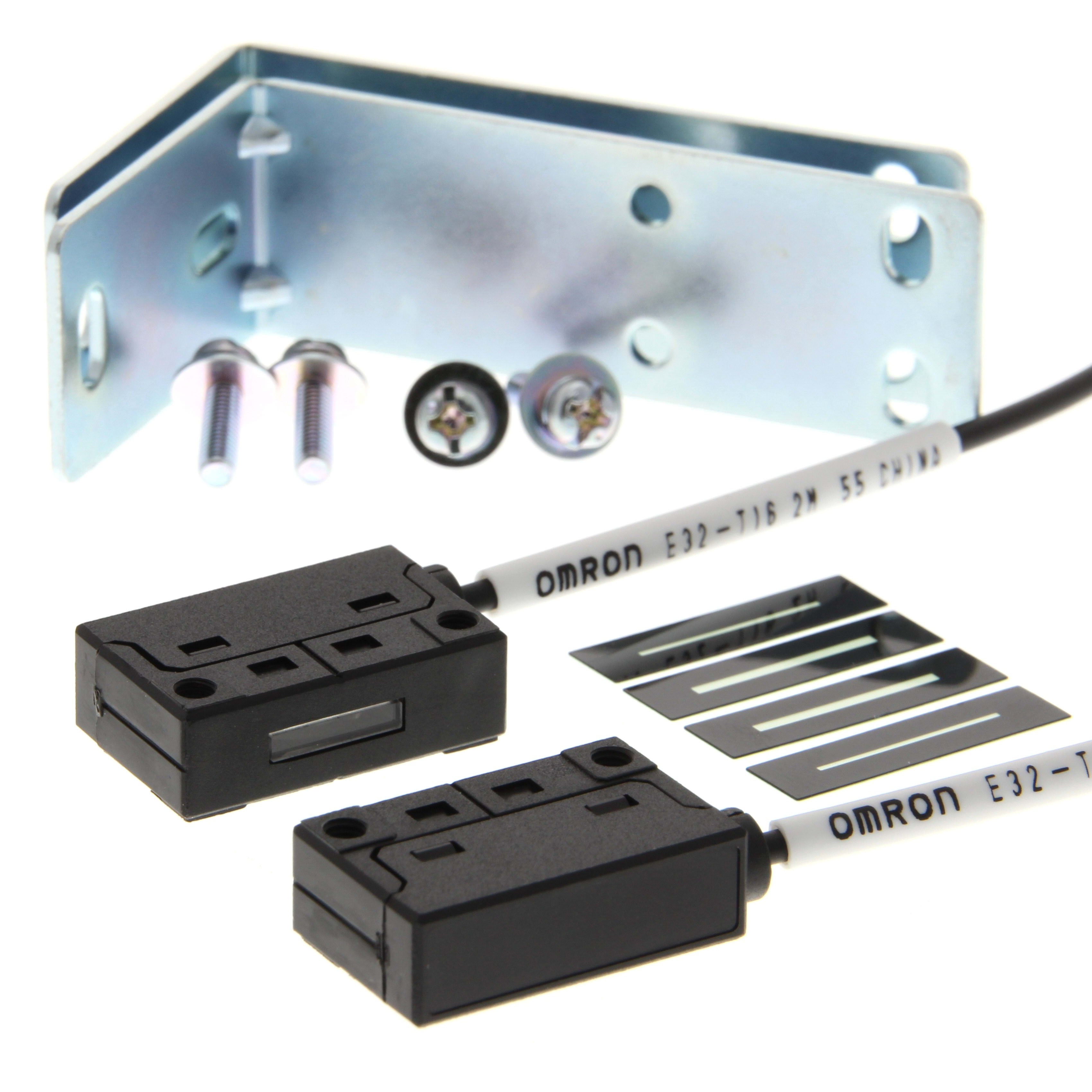 OMRON - OMRE32T162M SENSORE- FIBRA OTTICA SBARRAMENTO AREA 1