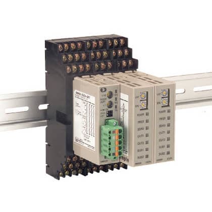 OMRON - OMRE5ZECBL200-12850 TERMOREGOLA- CAVO 2MT PER E5ZE 8 ZONE