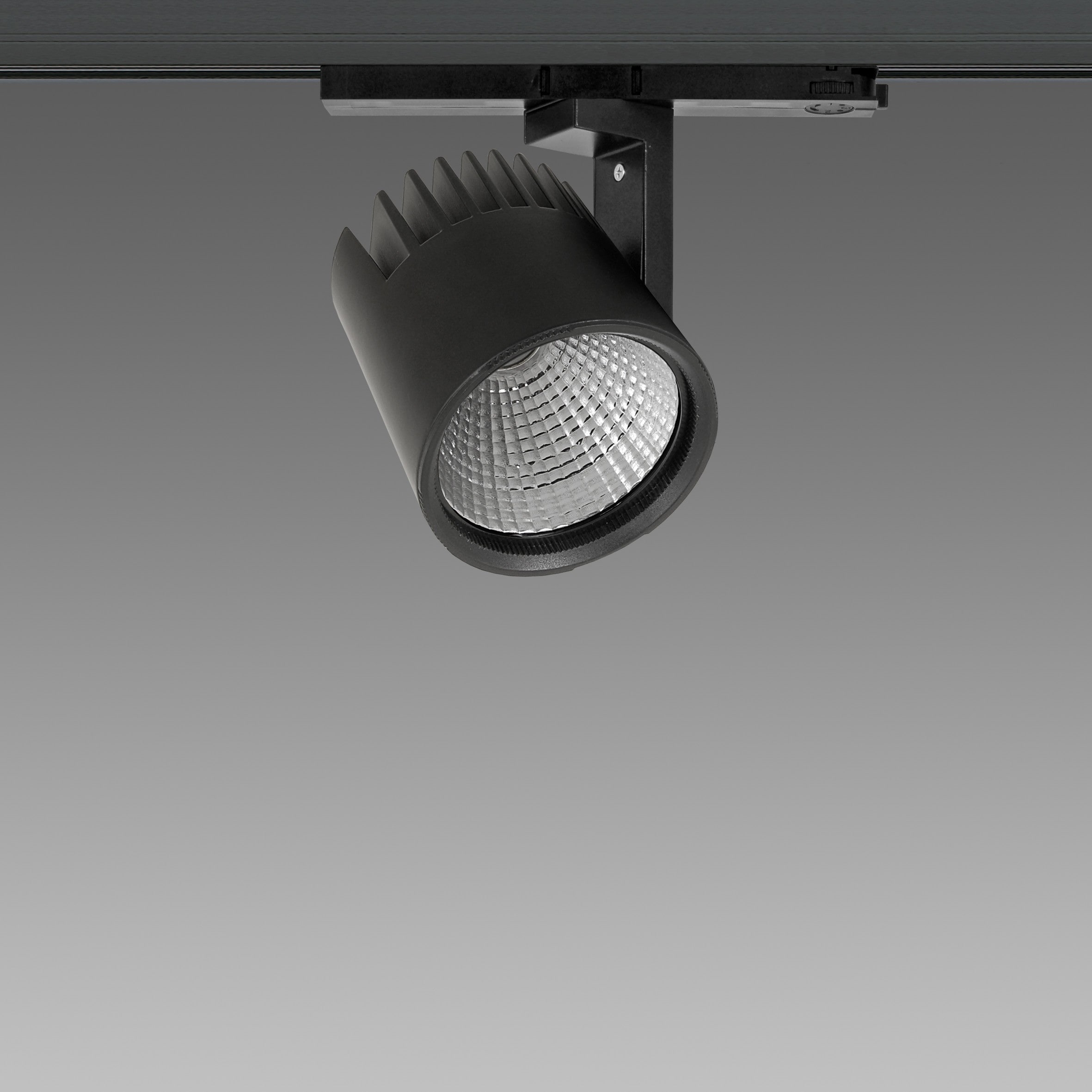 FOSNOVA - FOS2210453100 KRIPTON 3B 1045 COB 40W 4K CLD NER