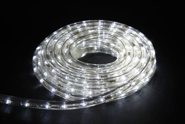 GIOCOPLAST NATALE SP - GCP15410730 TUBO 144 LED MT.6 BIANCO CON GIOCHI LUCE