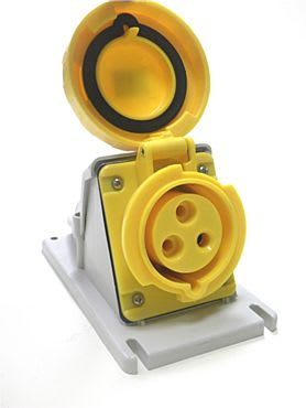 GEWISS - GEWGW63520 PRESA FISSA DA PARETE A 90° - IP67 - 3P+T 63A 100-130V 50/60HZ - GIALLO - 4H - CABLAGGIO A VITE