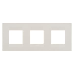 GEWISS - GEWGW16426TI PLACCA GEO INTERNATIONAL - IN TECNOPOLIMERO - 2+2+2 POSTI ORIZZONTALE - AVORIO - CHORUSMART