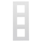 GEWISS - GEWGW16427TB PLACCA GEO INTERNATIONAL - IN TECNOPOLIMERO - 2+2+2 POSTI VERTICALE - BIANCO - CHORUSMART