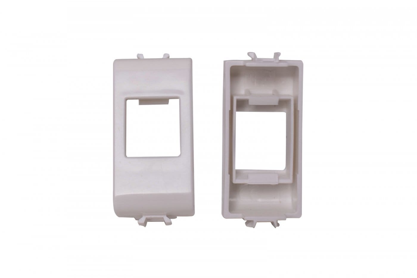 ADMK ITALIA SRLS - ADMGW4110AK ADATTATORE KEYSTONE COMPATIBILE GEWISS