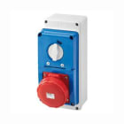 GEWISS - GEWGW67249N PRESA FISSA INTERBLOCCATA VERTICALE - CON FONDO - CON BASE PORTAFUSIBILI - 3P+T 63A 200-250V - 50/60HZ 9H - IP67