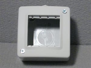 LEGRAND - LEG680602 PLEXO VELA - SCATOLA IP40 2M