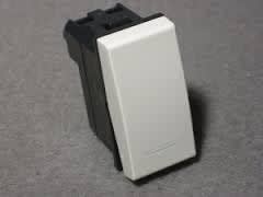 LEGRAND - LEG687005 VELA BIANCA - PULSANTE 1P NO 10A