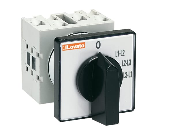 LOVATO - LOVGX1669U DEV. 4P 16A MONT. FRONT. MAN. NERA48X48