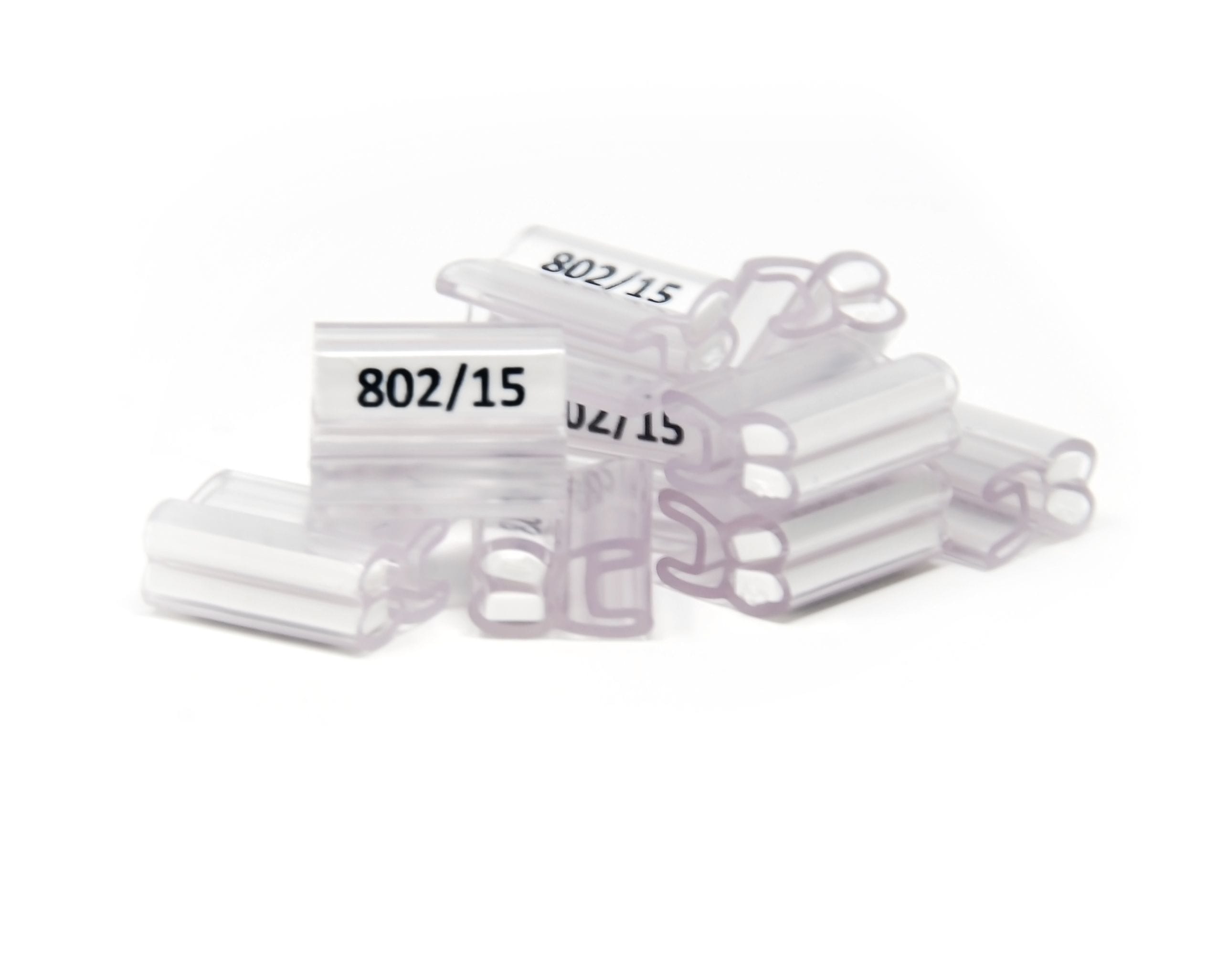 GRAFOPLAST SRL - GRA840/15 TARGHETTA ADESIVA DOPPIA CAVA L=15MM 200