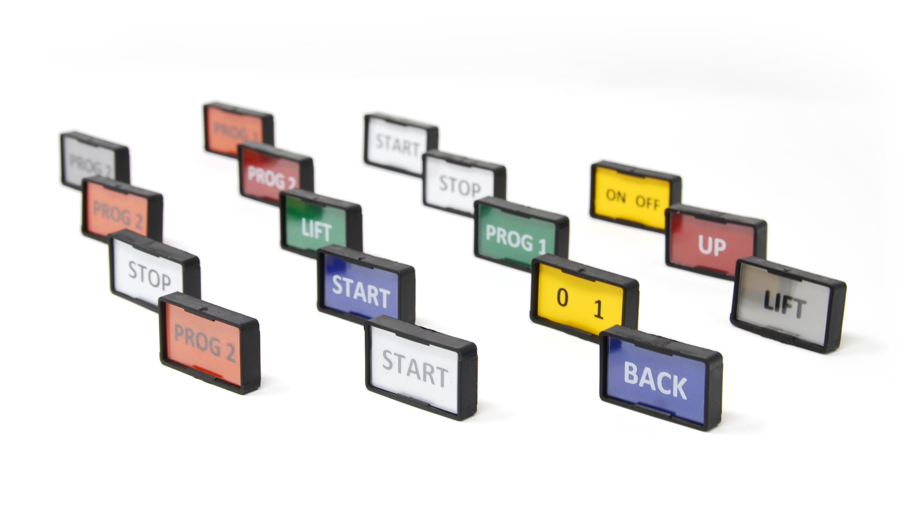 GRAFOPLAST SRL - GRAEVO1517Y TARGHETTA PVC GIALLO 17X15MM 396PZ