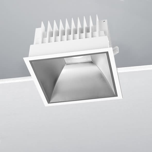 NOBILE ITALIA - NOBC3S/F/3K38/M3 INC. L.200 QUAD. 38W 3K OP DALI IT