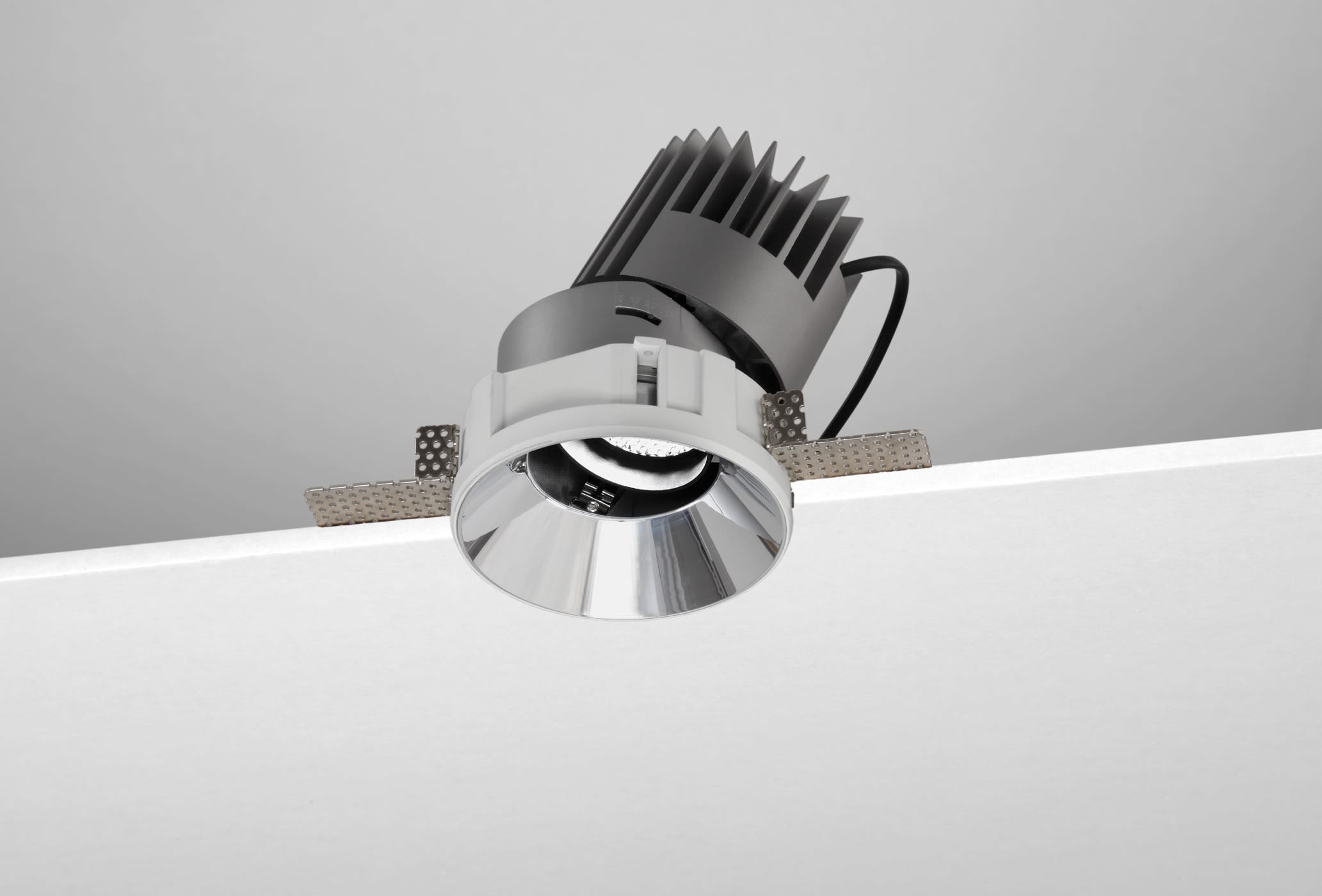 NOBILE ITALIA - NOBM1RA/TM/4K13/C6 INC.ORIEN. TONDO/T D100 13W 4K CR ON-OFF