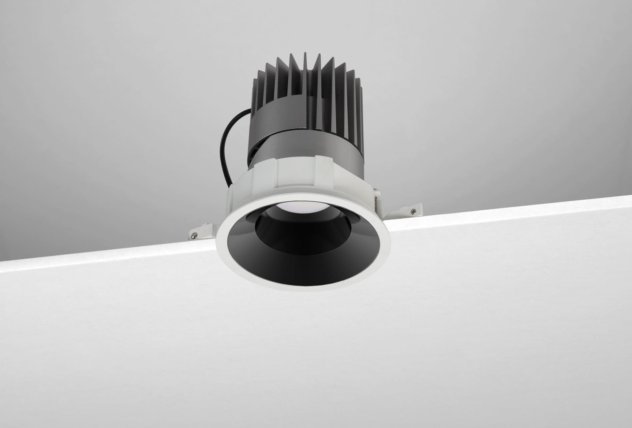 NOBILE ITALIA - NOBM1RF/CM/3K18/B6 INC. FISSO TONDO/C D100 18W 3K NE ON-OFF