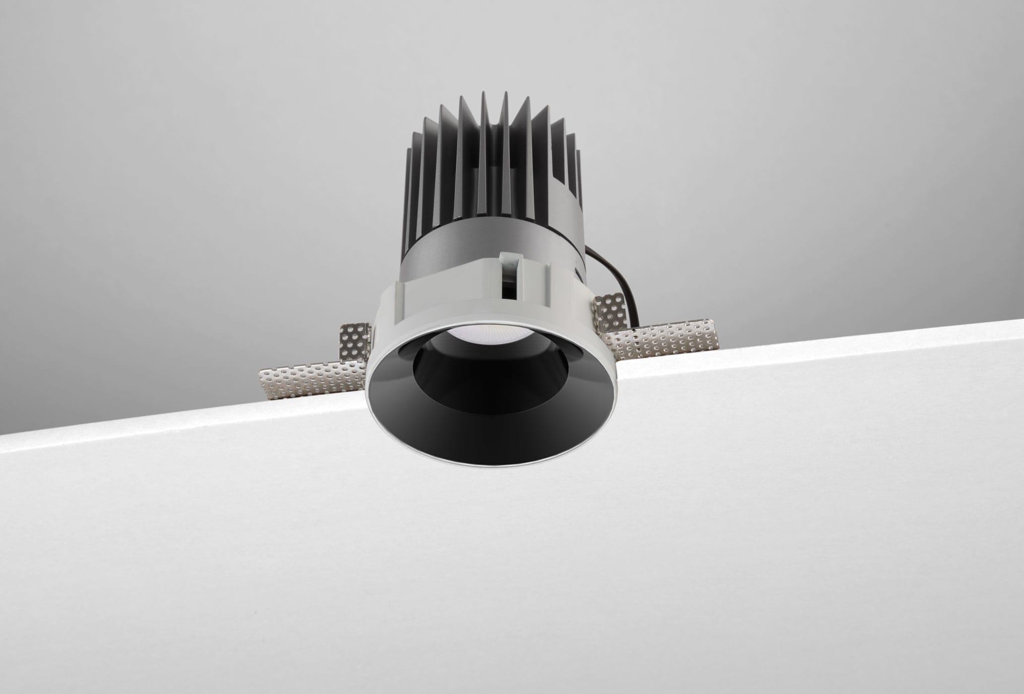 NOBILE ITALIA - NOBM1RF/TF/3K13/B6 INC. FISSO TONDO/T D100 13W 3K NE ON-OFF