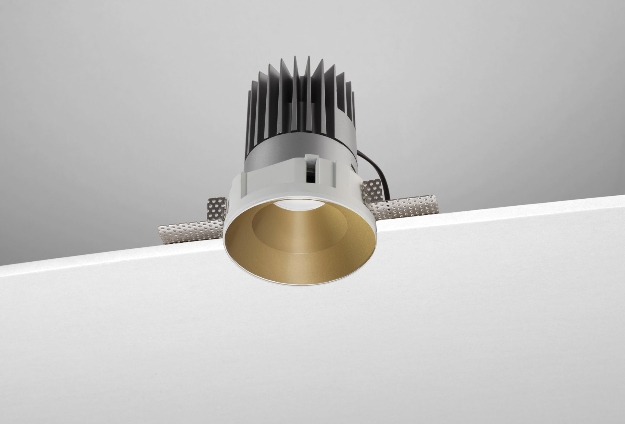 NOBILE ITALIA - NOBM1RF/TM/4K13/G6 INC. FISSO TONDO/T D100 13W 4K GD ON-OFF