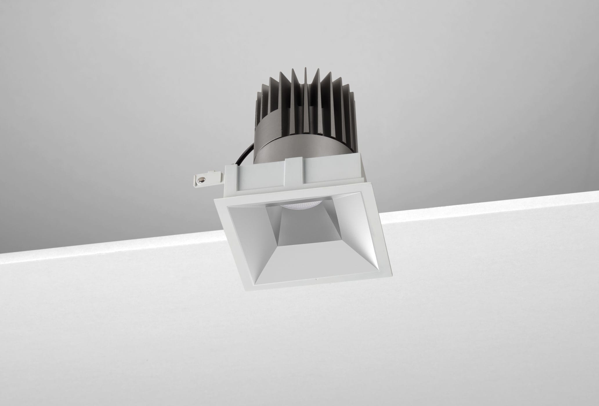 NOBILE ITALIA - NOBM1SF/CF/3K18/M6 INC. FISSO QUAD./C L100 18W 3K OP ON-OFF
