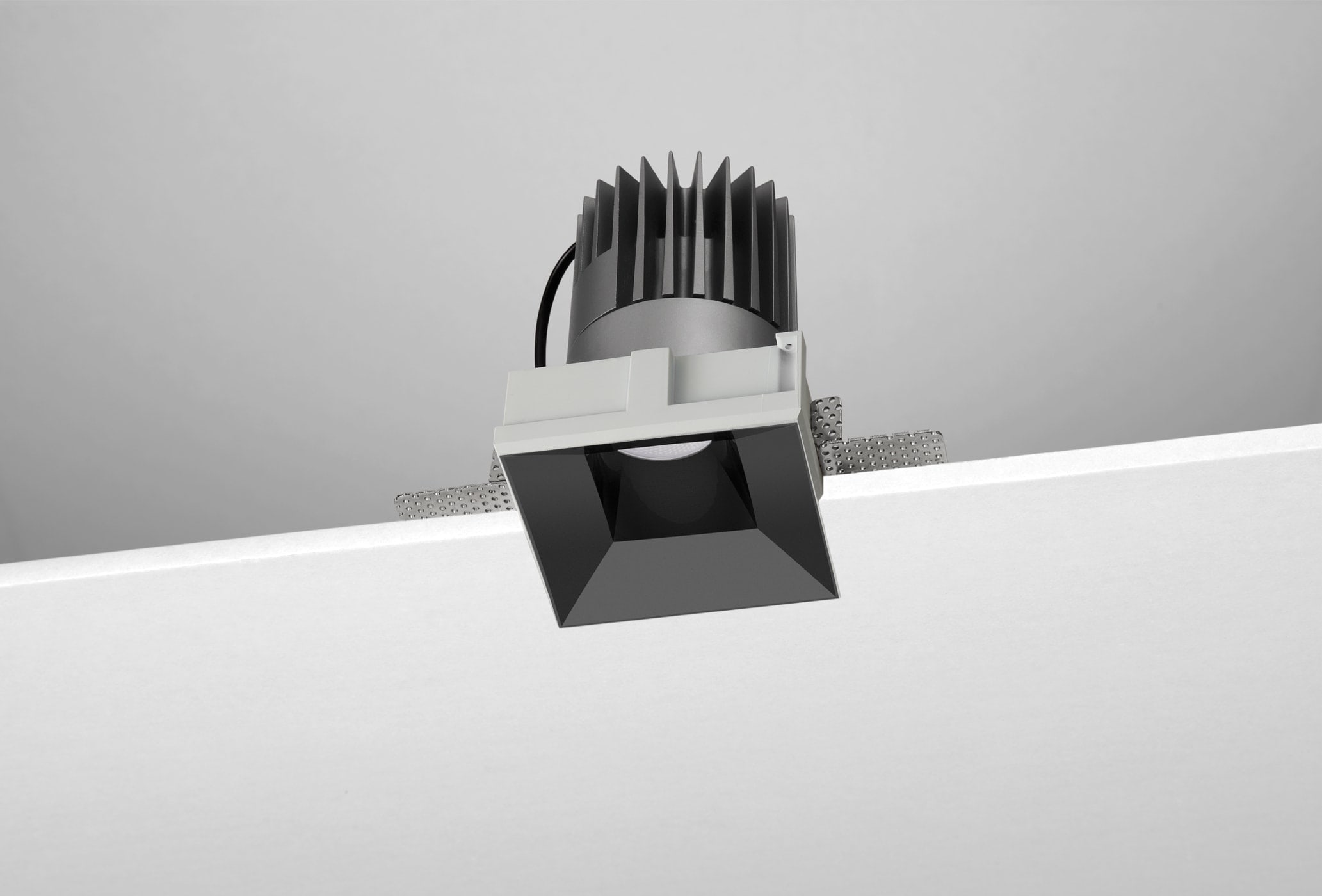 NOBILE ITALIA - NOBM1SF/TM/4K18/B6 INC. FISSO QUAD./T L100 18W 4K NE ON-OFF