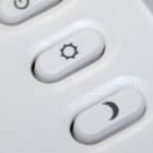 ORBIS - ORBOB324400 NEO ML + BIANCO Termostati digitali da parete, funzionamento riscaldamento/condizionamento, due livelli impostabili, Alim. 2 batterie 1.5V