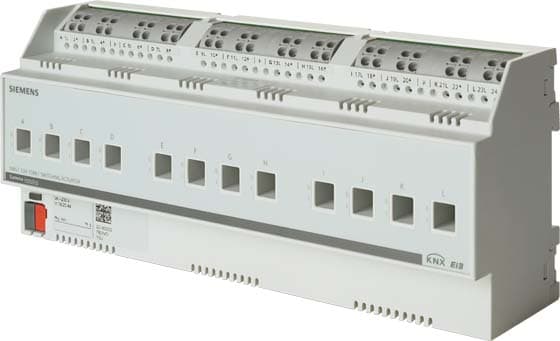 SIEMENS - BUILDING T - BCT5WG1532-1DB61 USC.BIN. N 532D61 12X230V 10AX