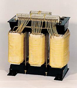 SIEMENS - SIE4AP27428BC400HA0 TRAFO TRIF.25KVA 500-400/289-230V IP00